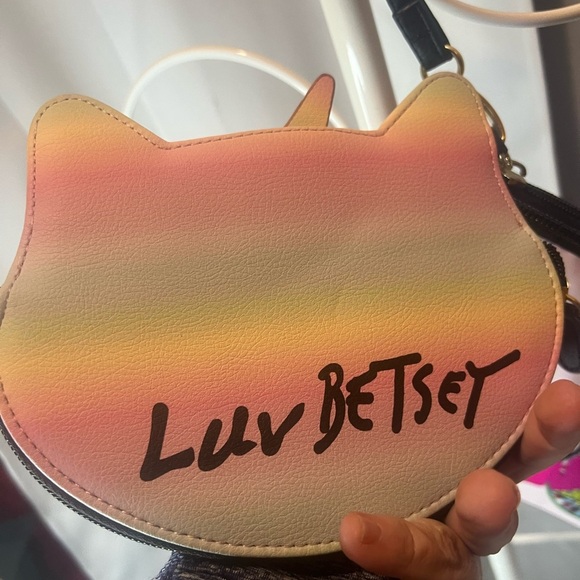 Betsey Johnson Pastel Faux Leather Unicorn Cat Zip Around Wristlet NWT - Picture 5 of 6